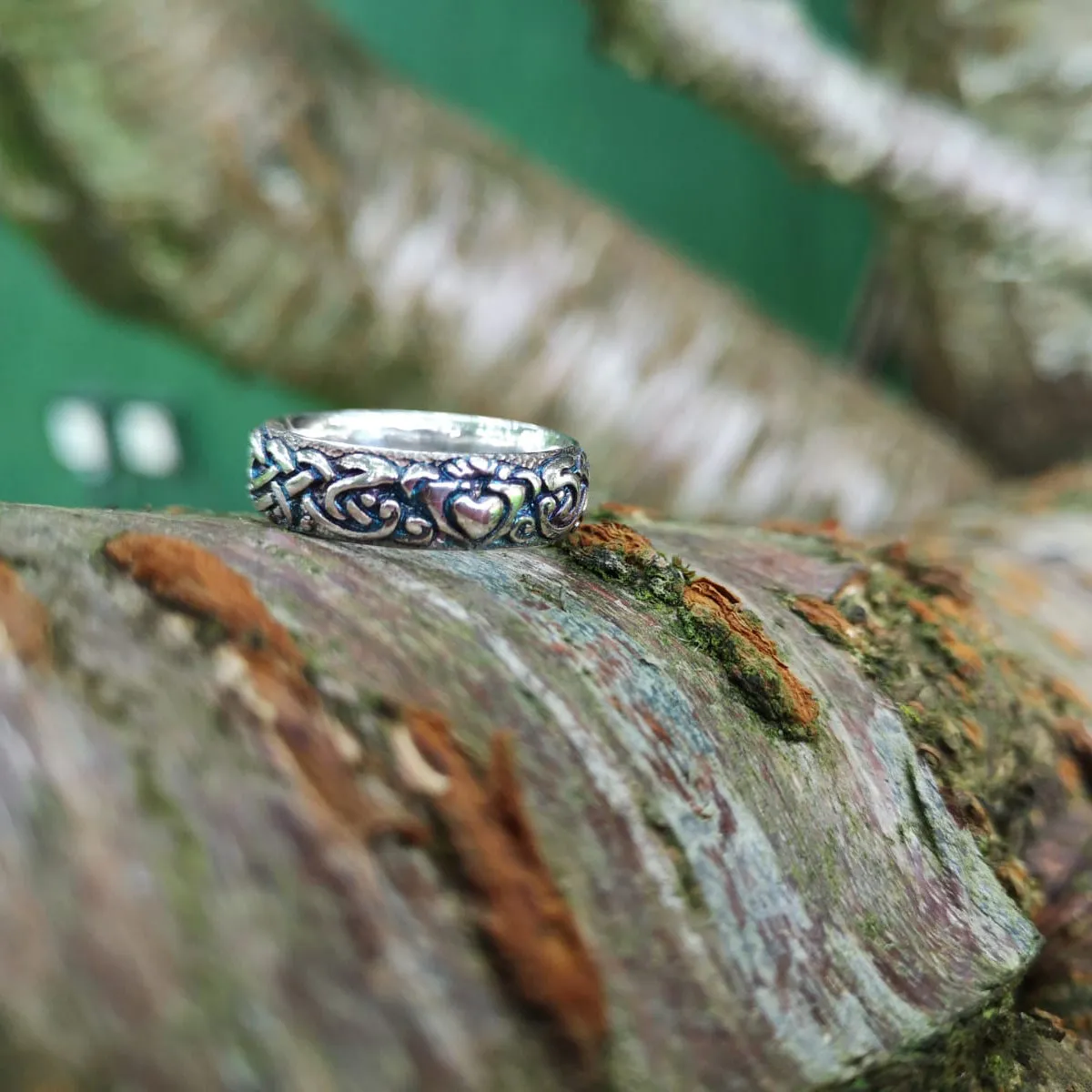 Celtic Claddagh Wedding Band