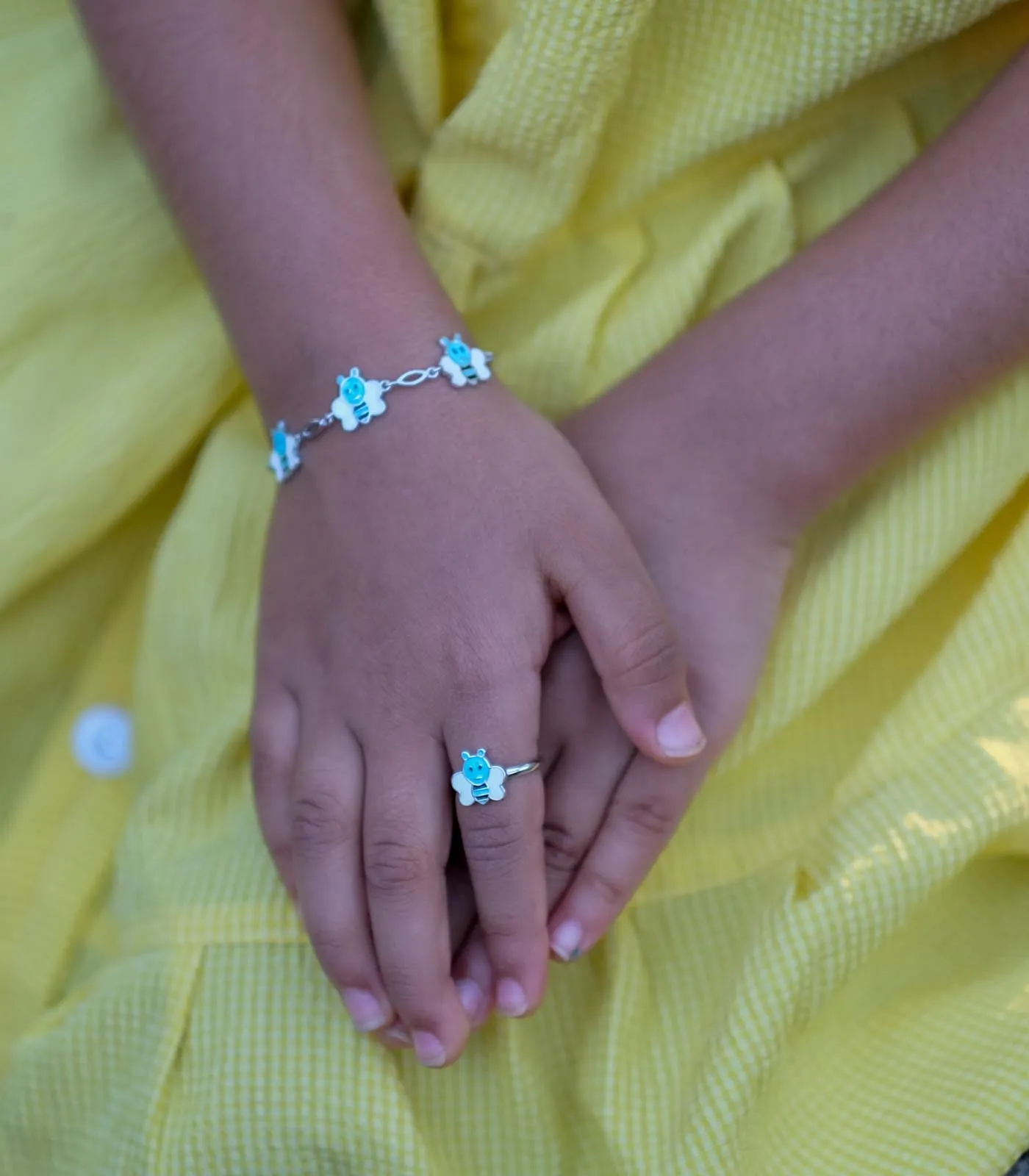 Cute Bee Finger Ring (Silver)