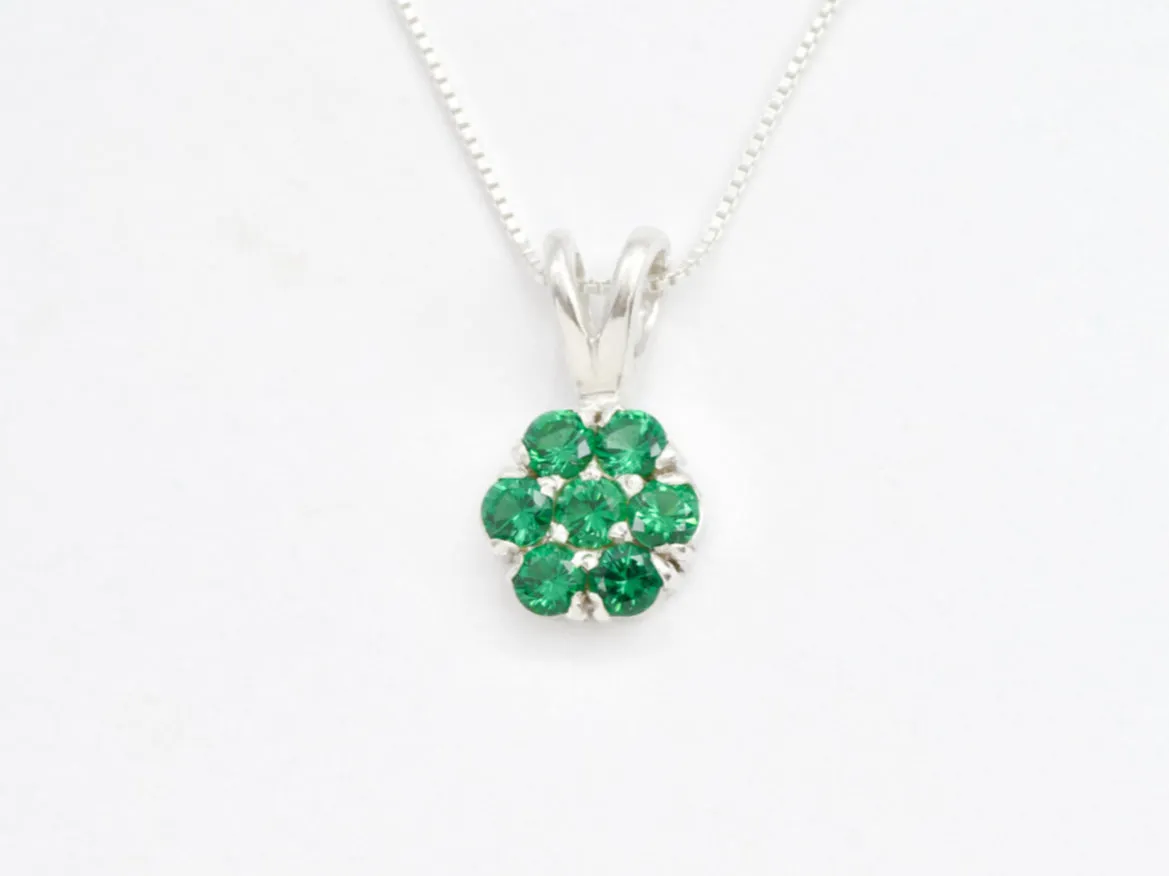 Emerald Flower Necklace - Green Gemstone Pendant - Daisy Emerald Necklace