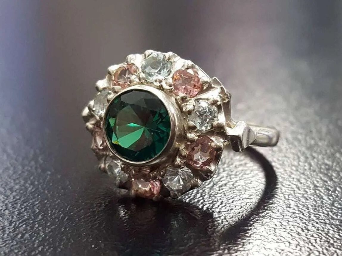 Emerald Flower Ring - Green Victorian Ring - Vintage Statement Ring