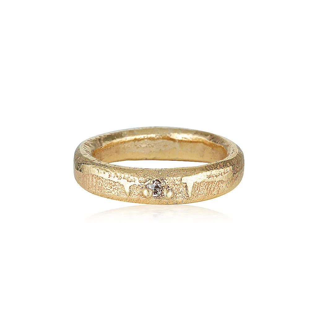 Epicene Ring - Yellow Gold & White Diamond 4mm band