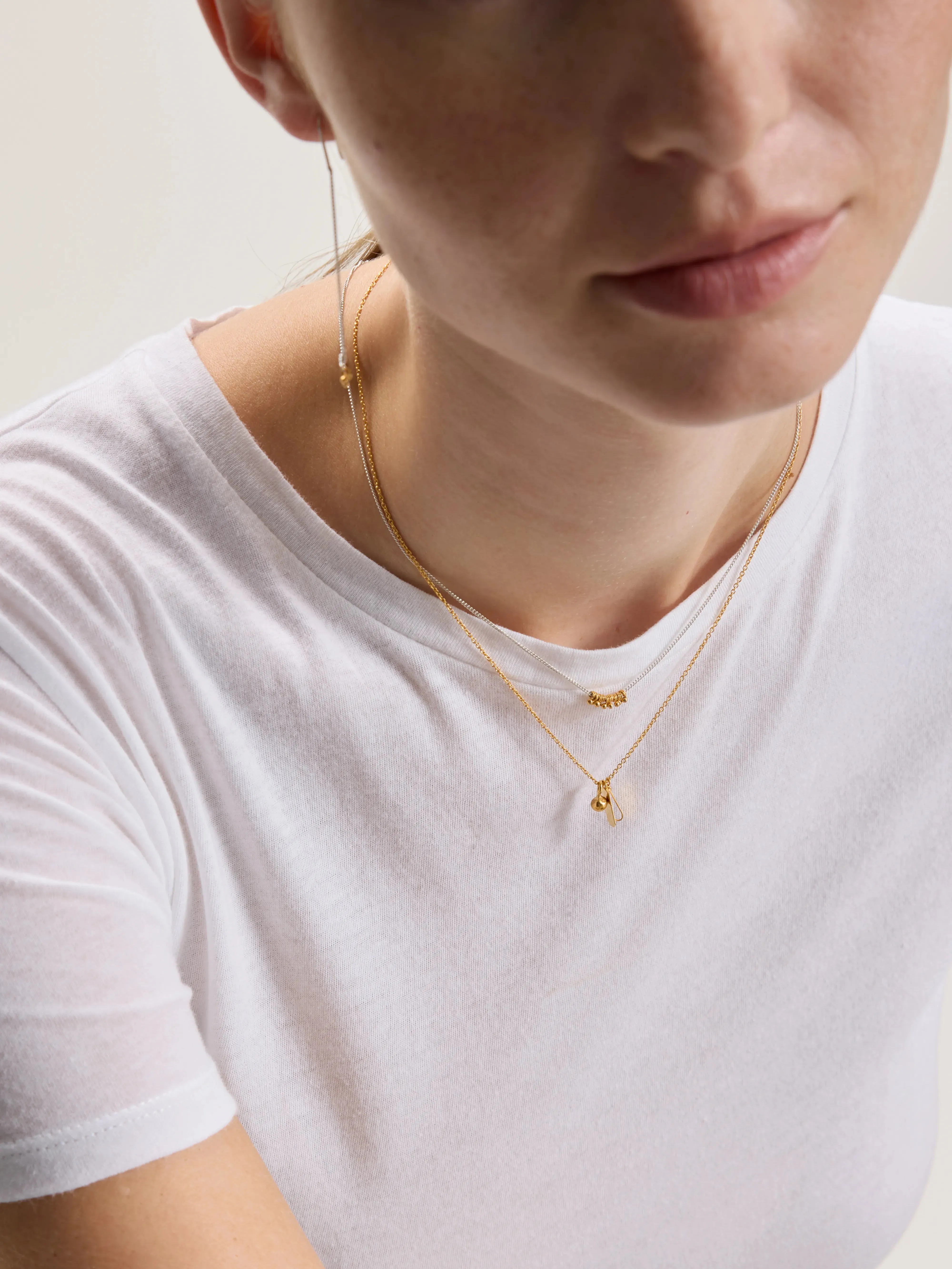 Gold Pendant Necklace (242 / W / GOLD)