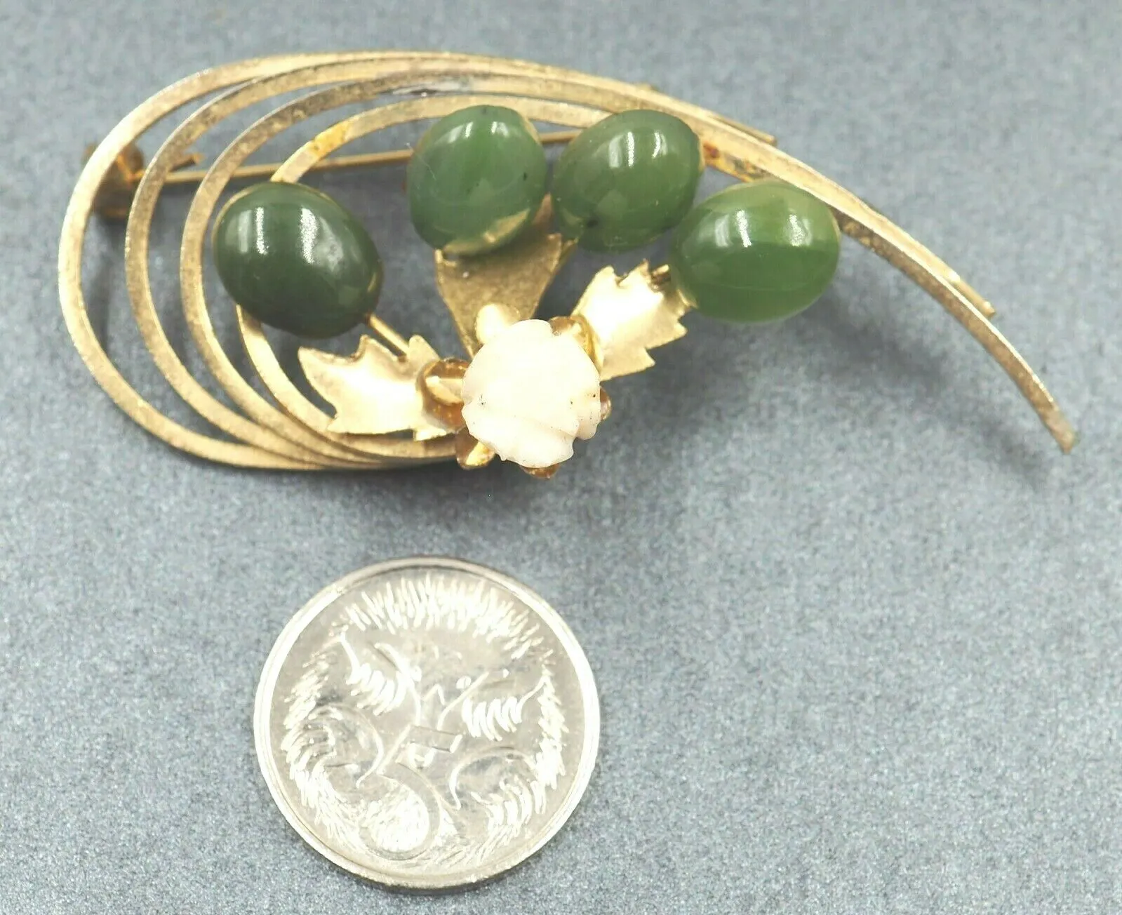 Gold Plated Nephrite Jade & Chalcedony Brooch