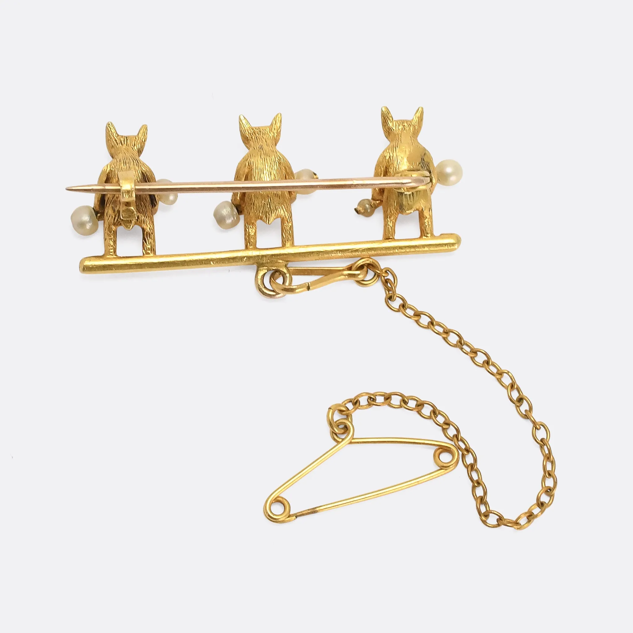 Late Victorian Pearl Dancing Bears Brooch