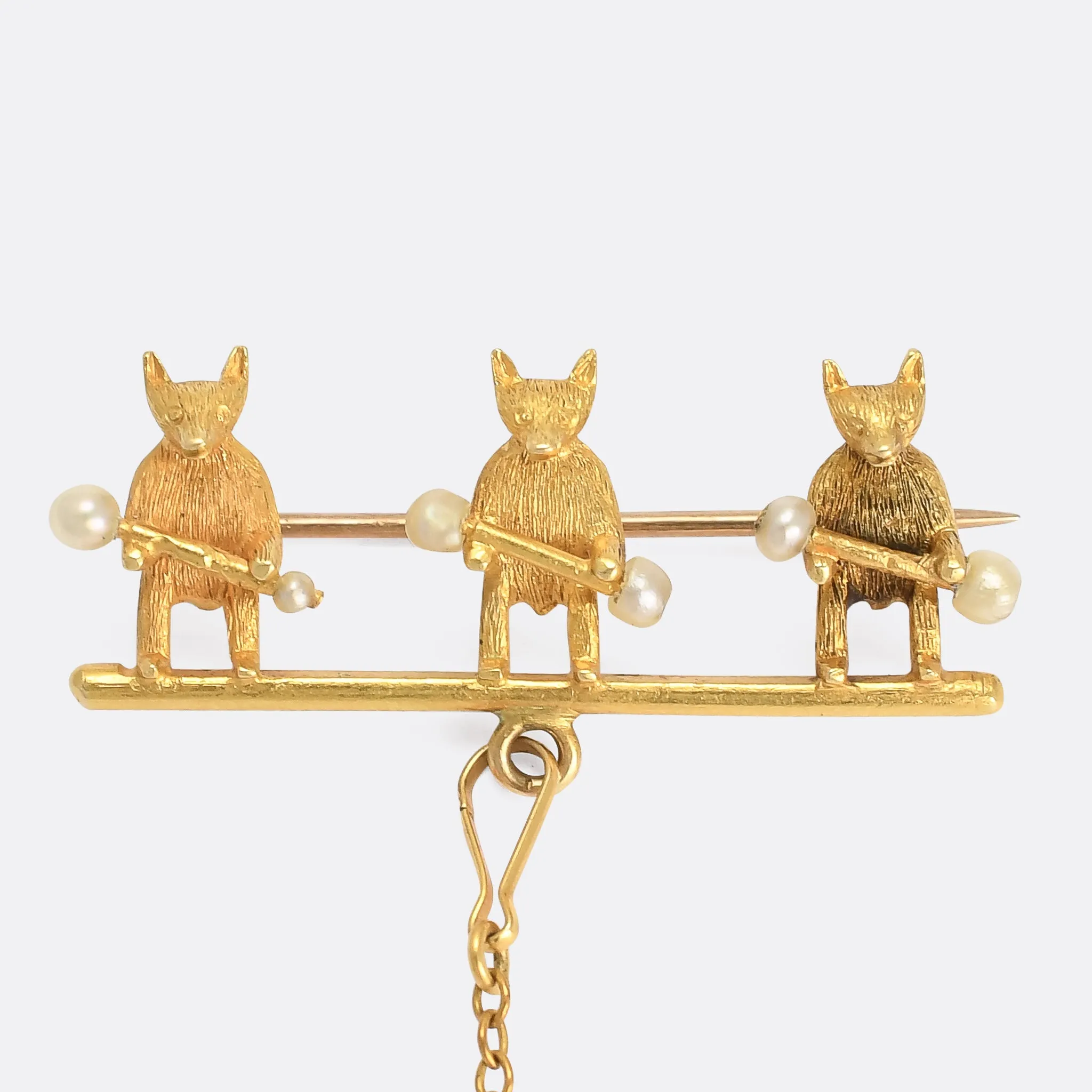 Late Victorian Pearl Dancing Bears Brooch