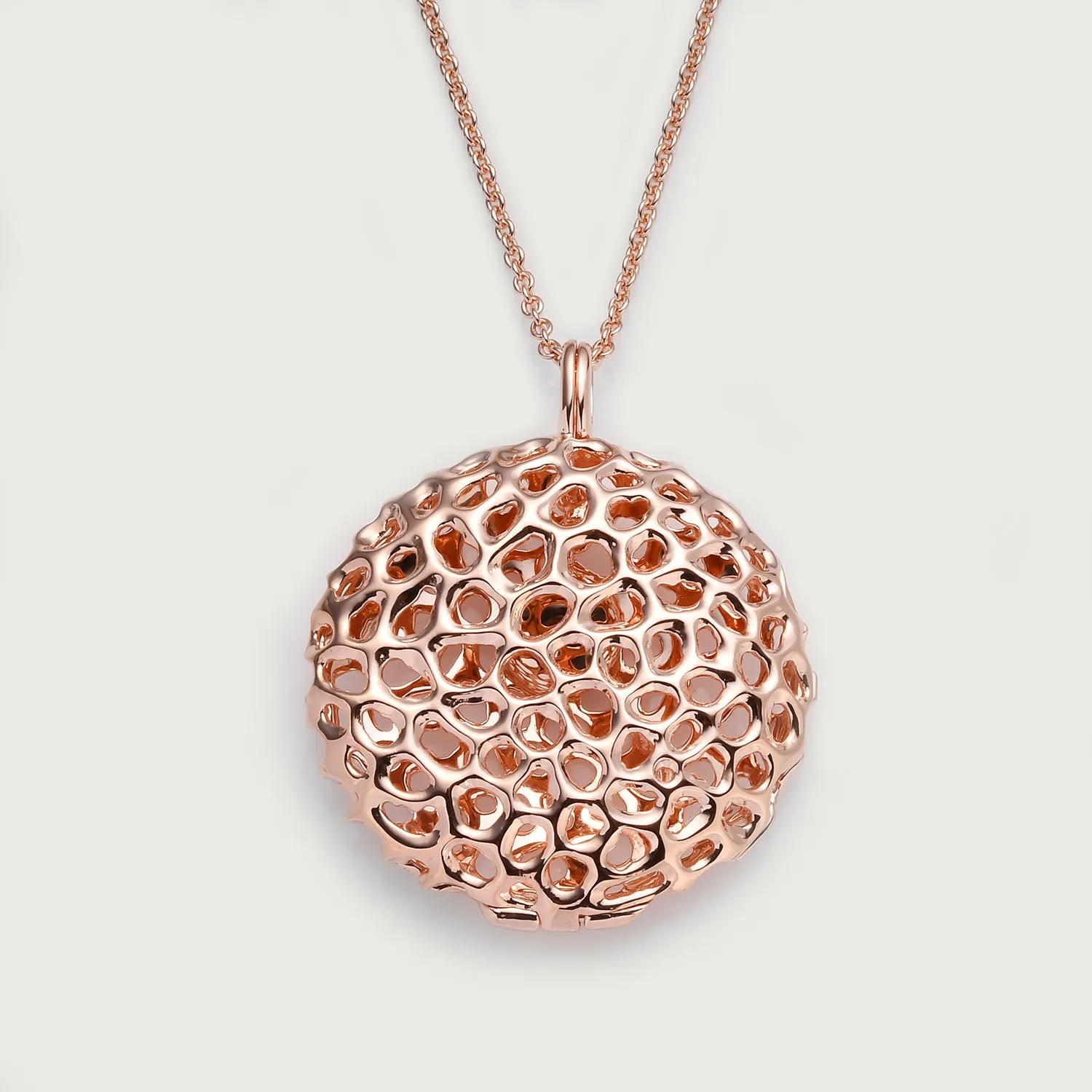 Lattice Disc Pendant with FREE Chain