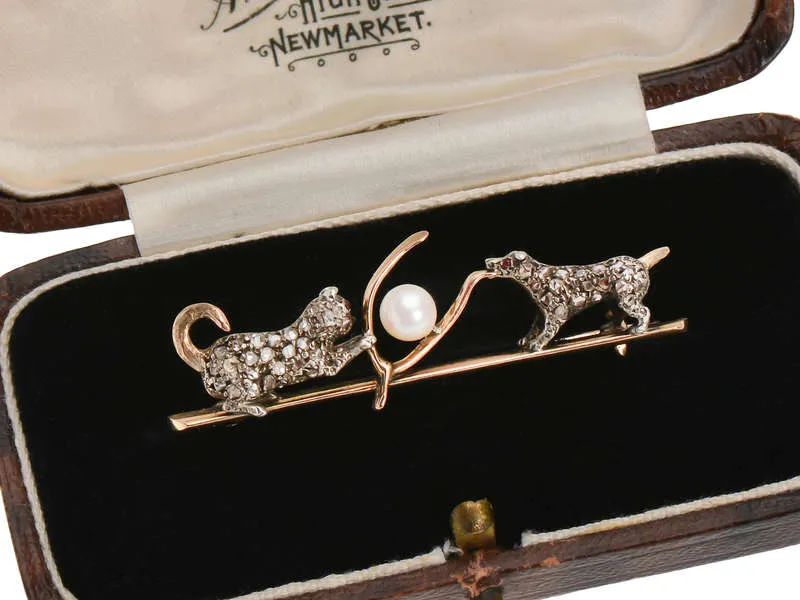 Lucky Break - Dog & Cat Wishbone Brooch