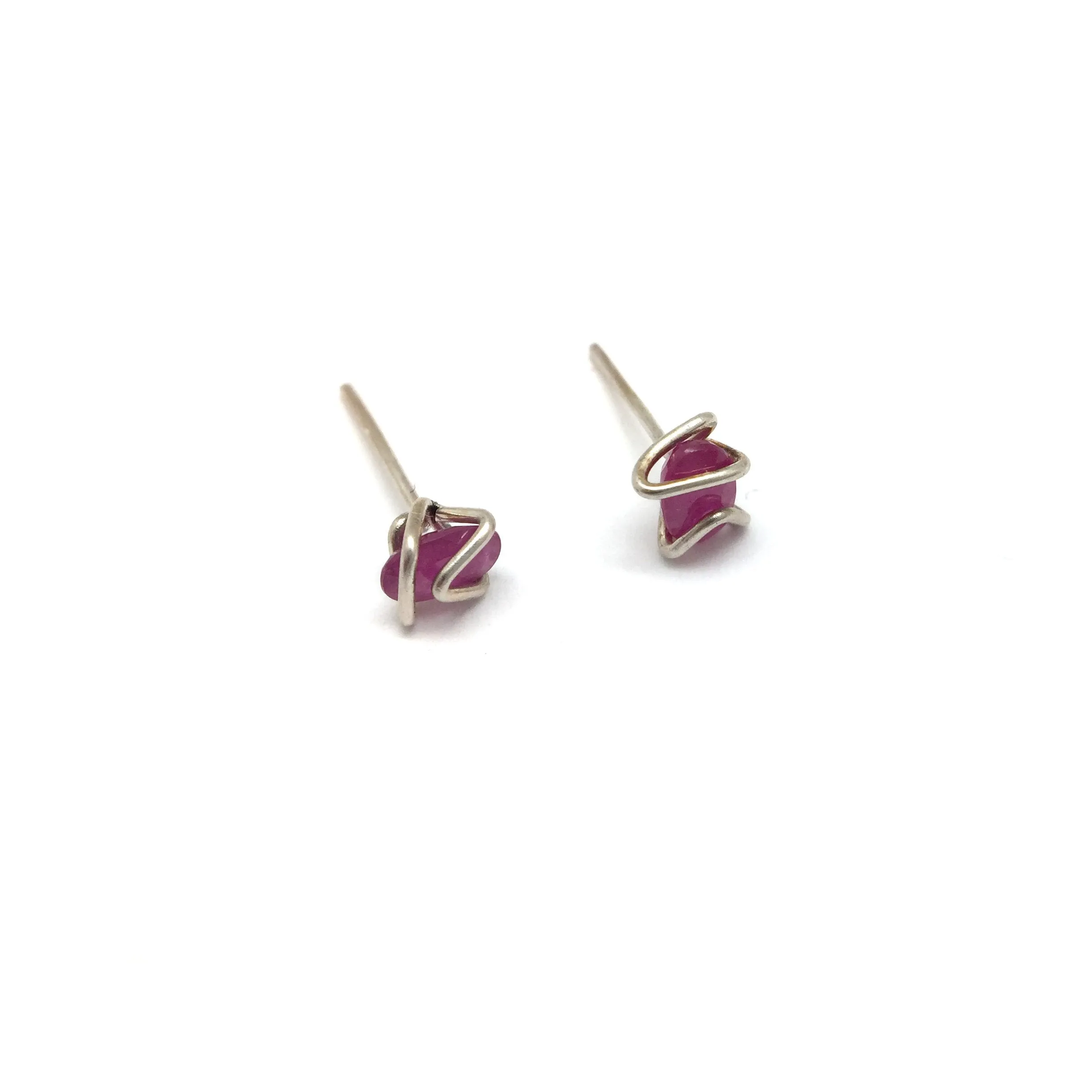 Mini Geo Studs - Ruby