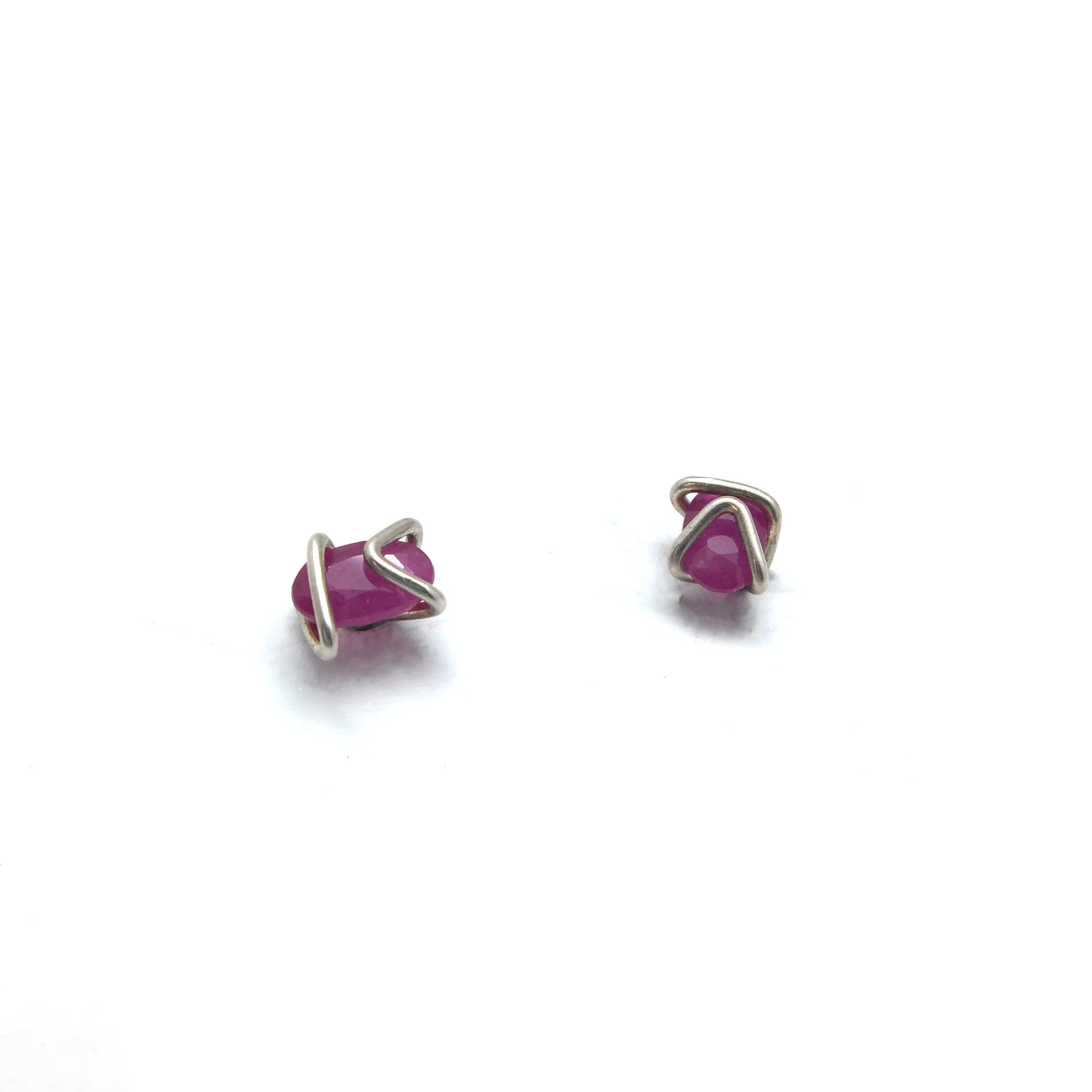 Mini Geo Studs - Ruby