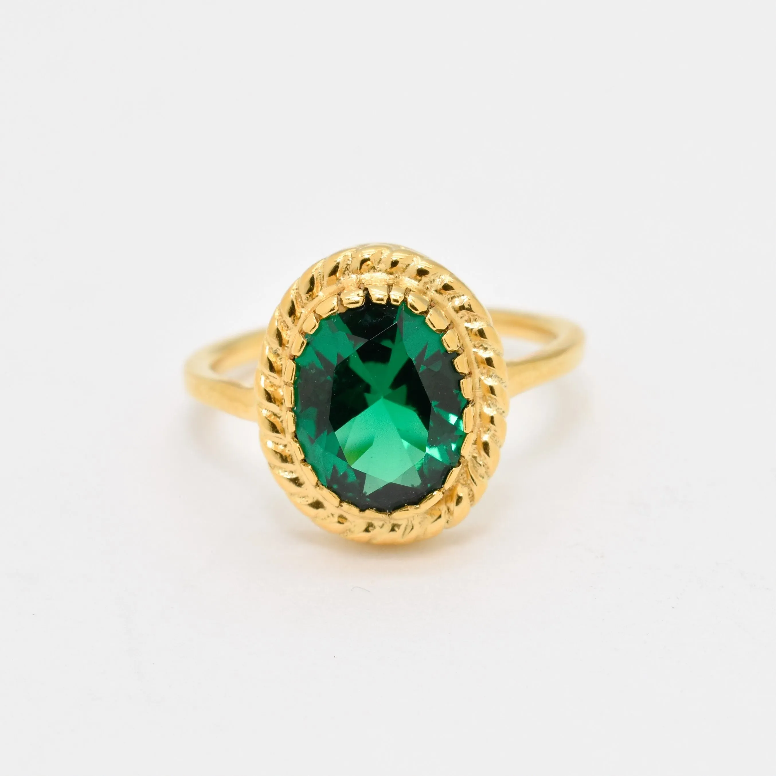 Oval Emerald Gold Ring - Antique Ring, Emerald Vintage Ring, Solitaire Emerald Ring