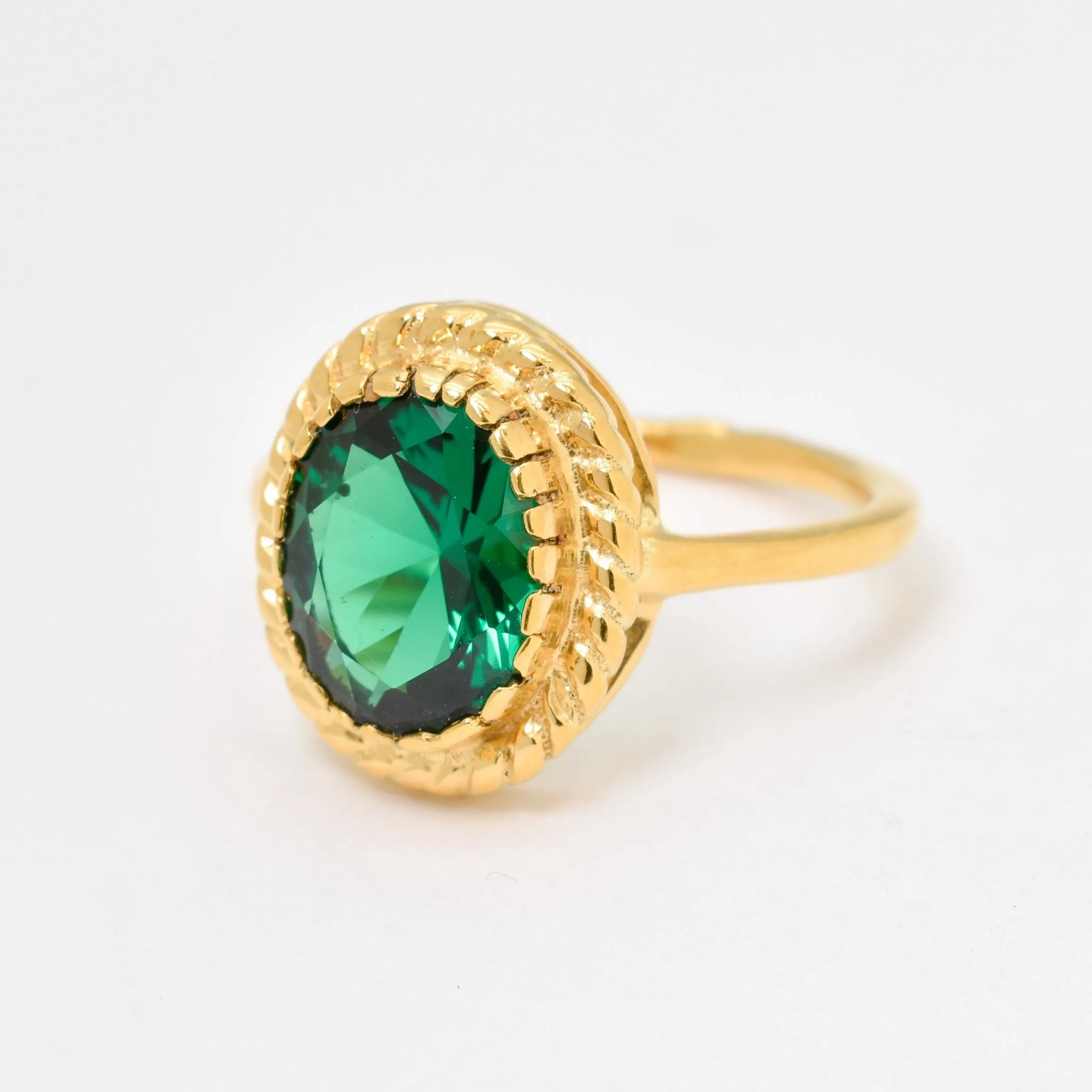 Oval Emerald Gold Ring - Antique Ring, Emerald Vintage Ring, Solitaire Emerald Ring