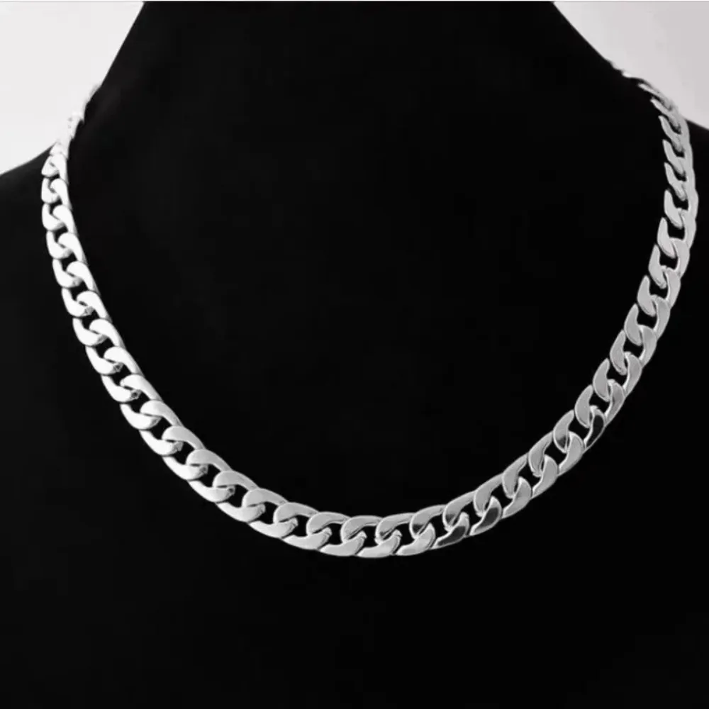 "Silver Cuba's" Necklaces