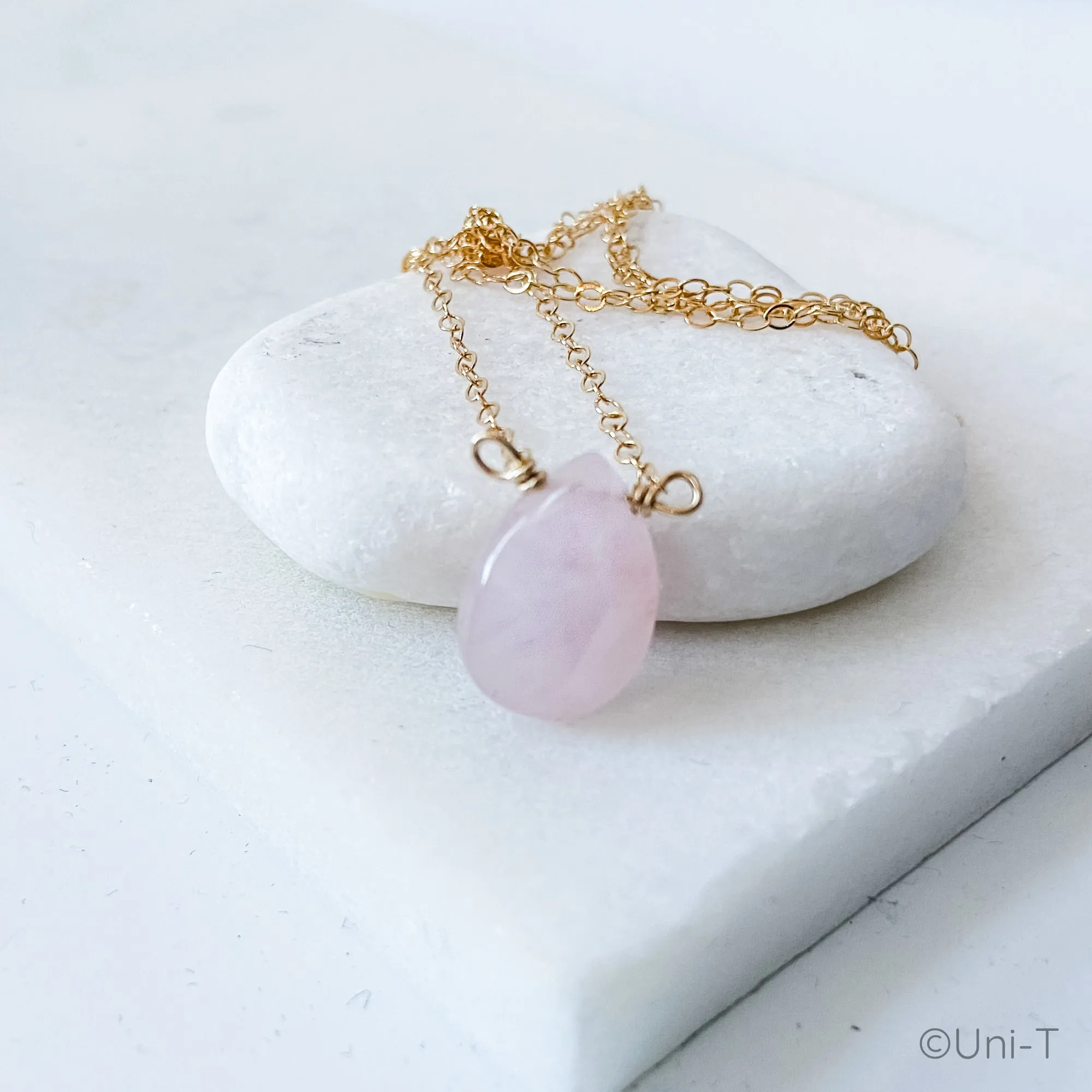 Rose Quartz Gemstone Necklaces