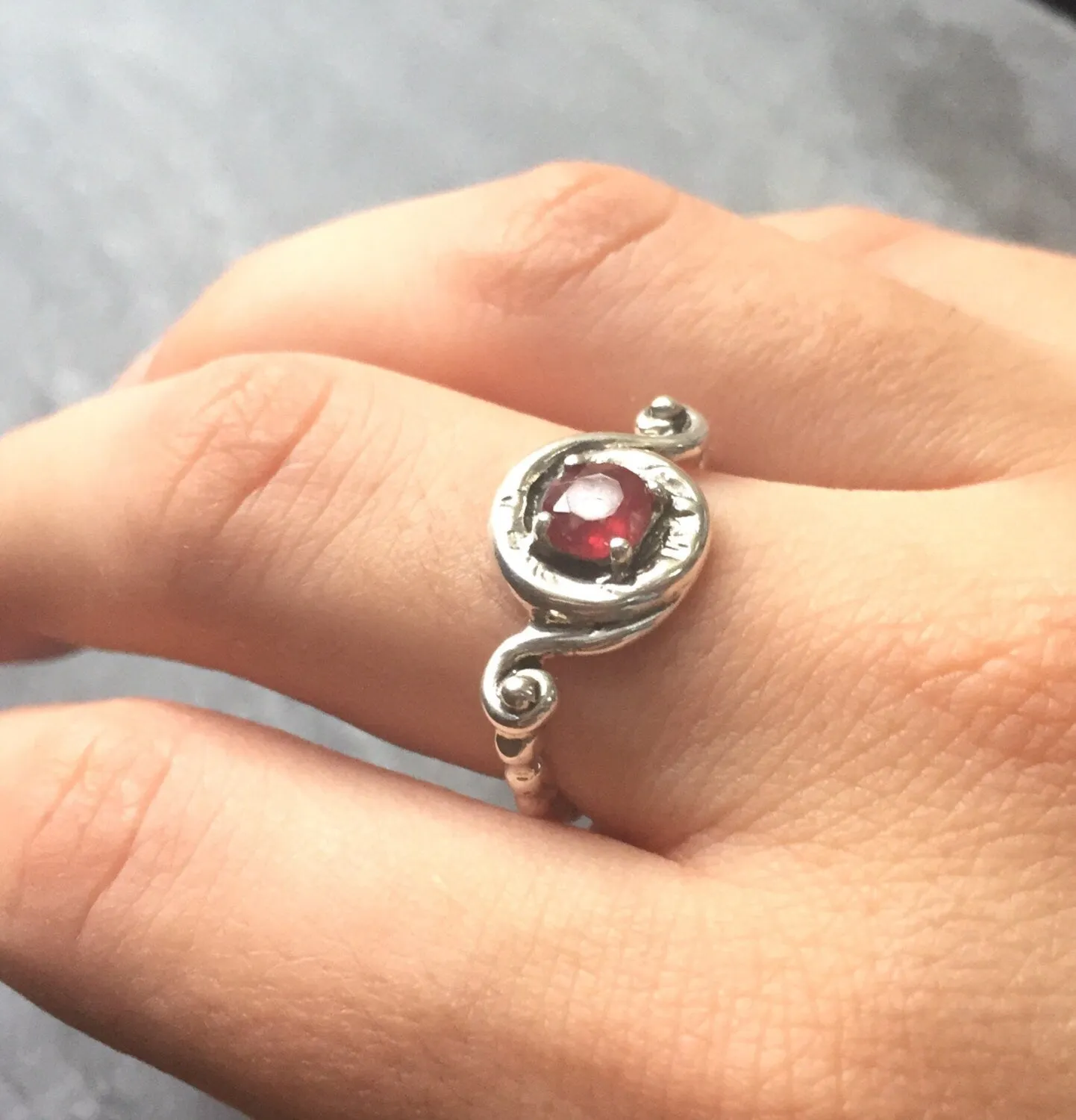 Ruby Spiral Ring - Vintage Ruby Ring - Red Solitaire Ring