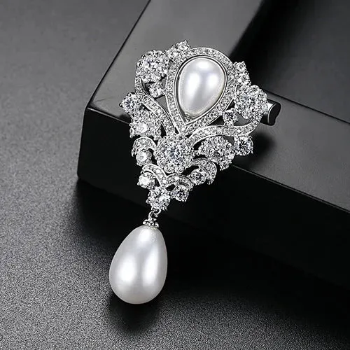 Vintage Pearl Brooch