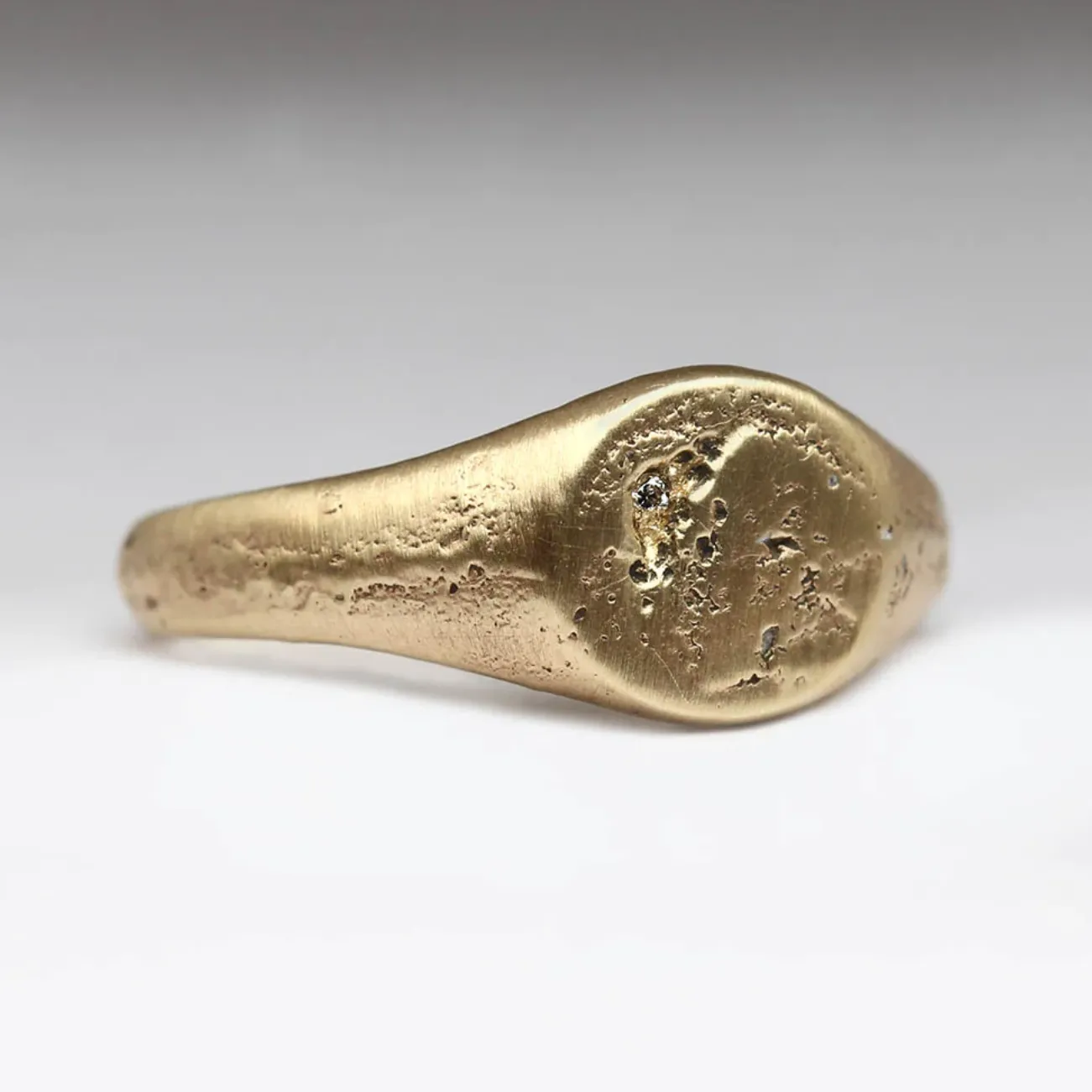 Yellow Gold & Diamond Signet Ring